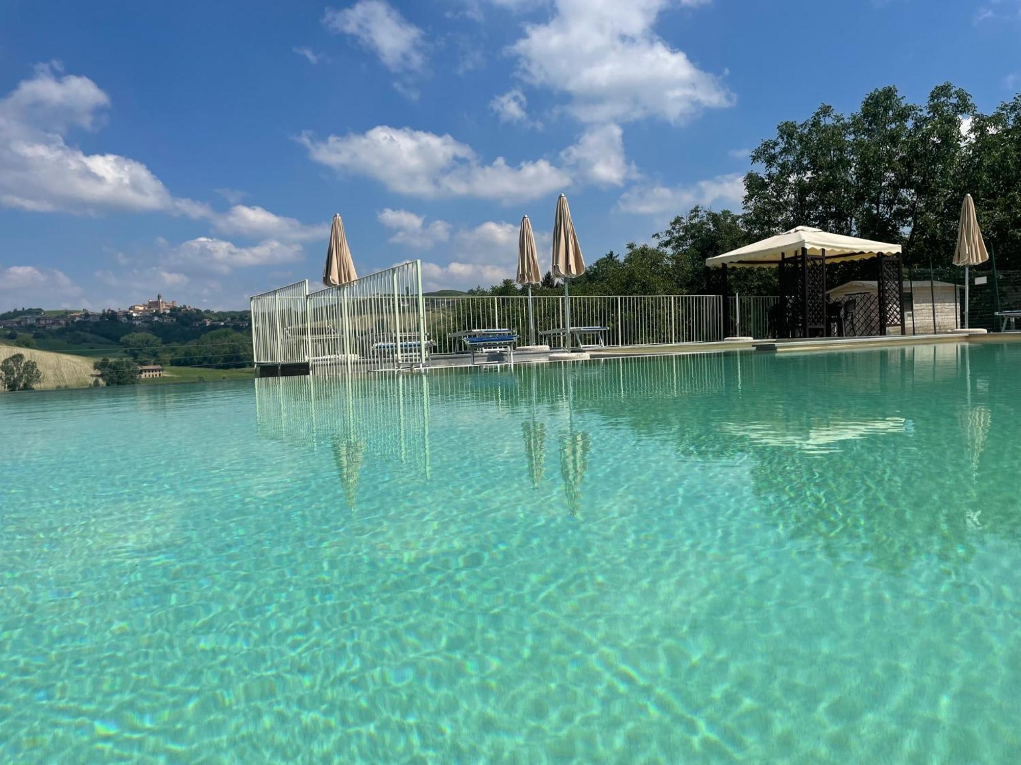 Agriturismo La Mussia Castelnuovo  المظهر الخارجي الصورة