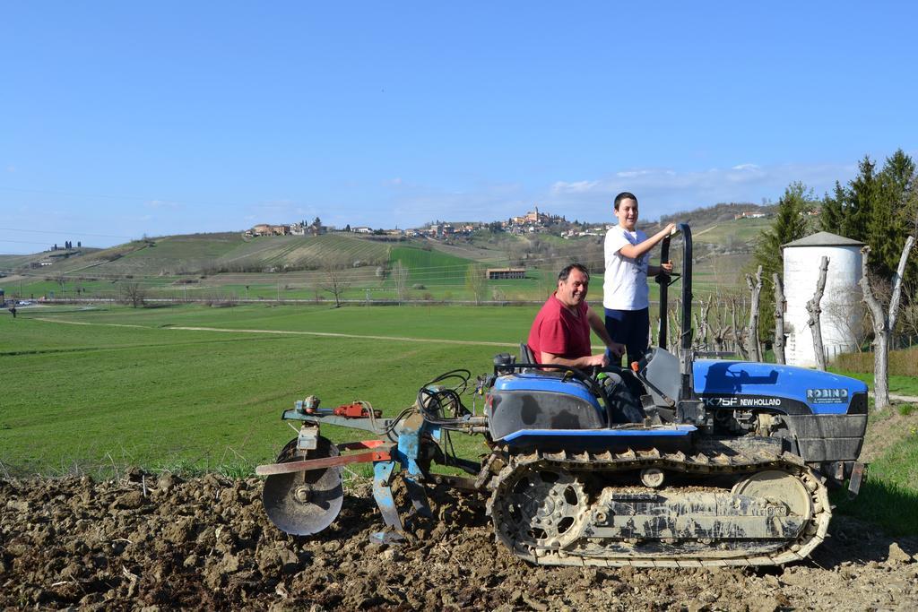 Agriturismo La Mussia Castelnuovo  المظهر الخارجي الصورة