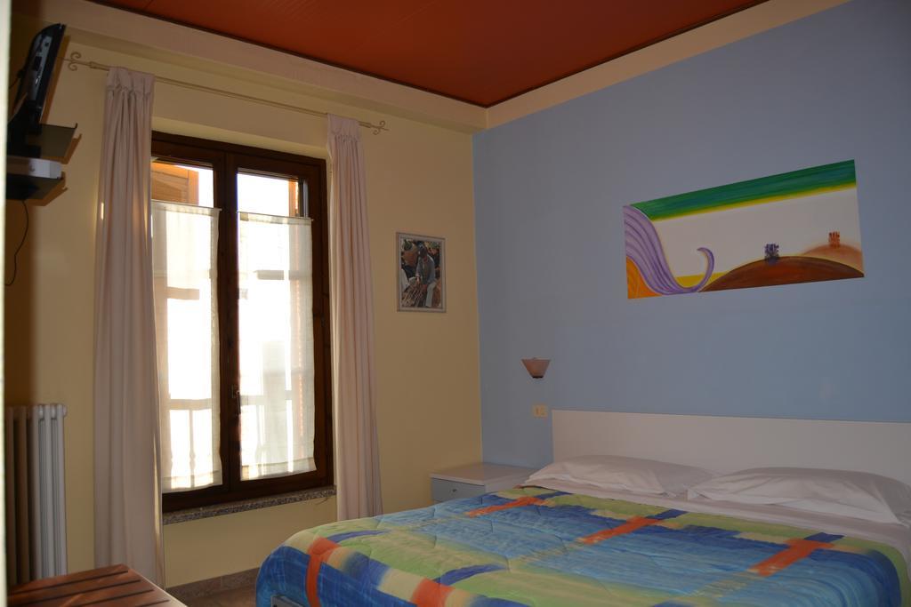 Agriturismo La Mussia Castelnuovo  المظهر الخارجي الصورة